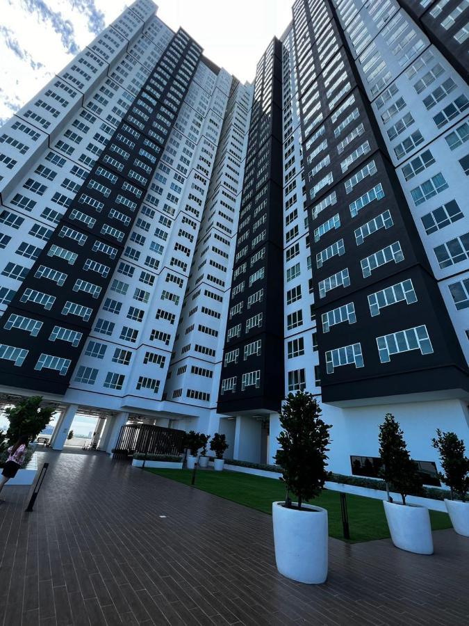 Appartamento Amber Cove Malacca Esterno foto